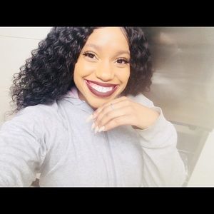 Meet your Posher, Jordyn